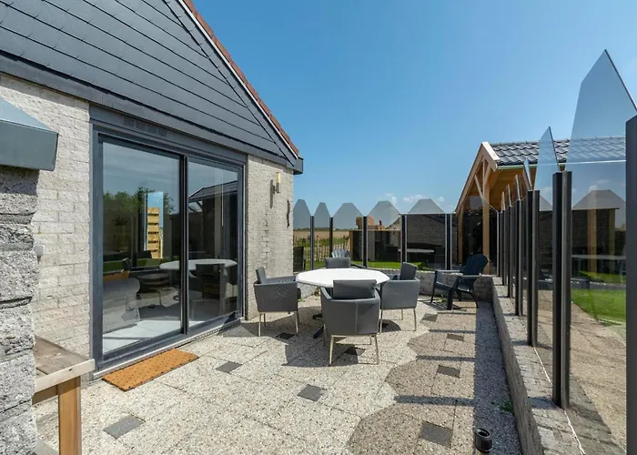 In By * 朱丽安娜多普